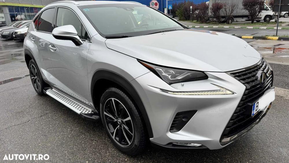 Lexus Seria NX 300h AWD Luxury - 3