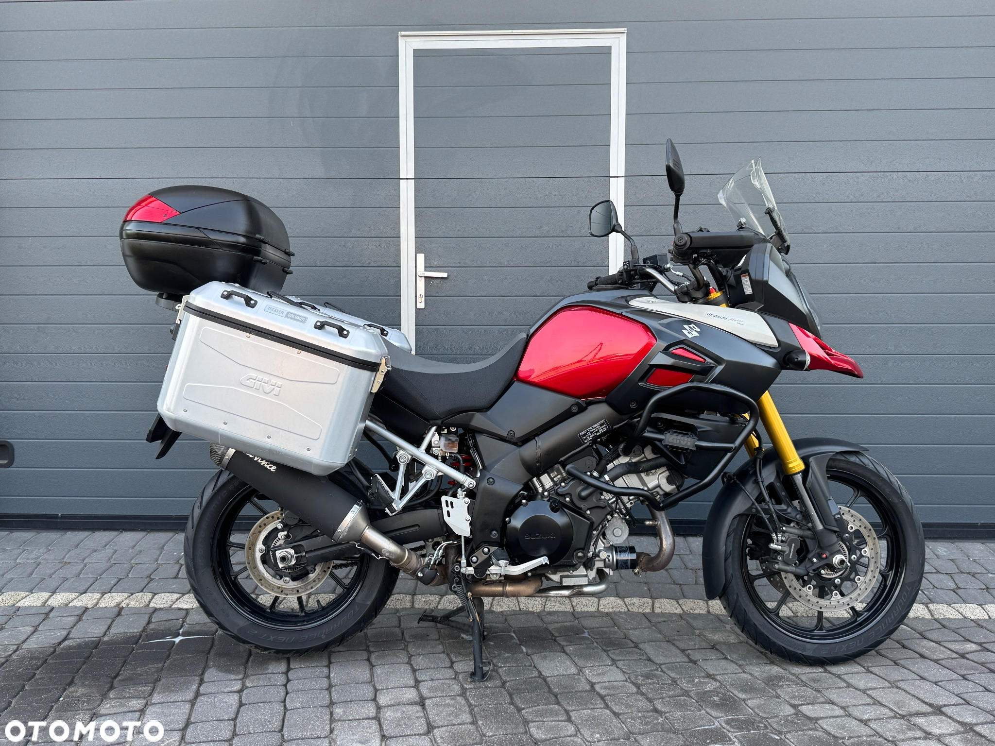 Suzuki V-STROM - 4