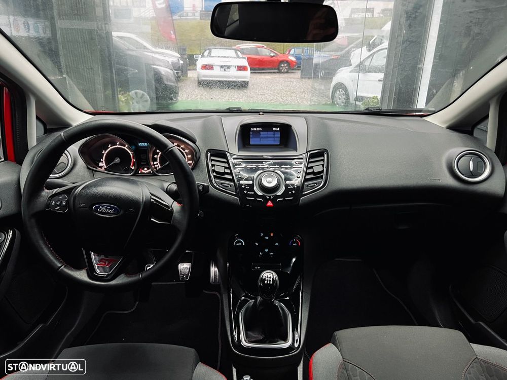 Ford Fiesta 1.0 T EcoBoost STLine - 14