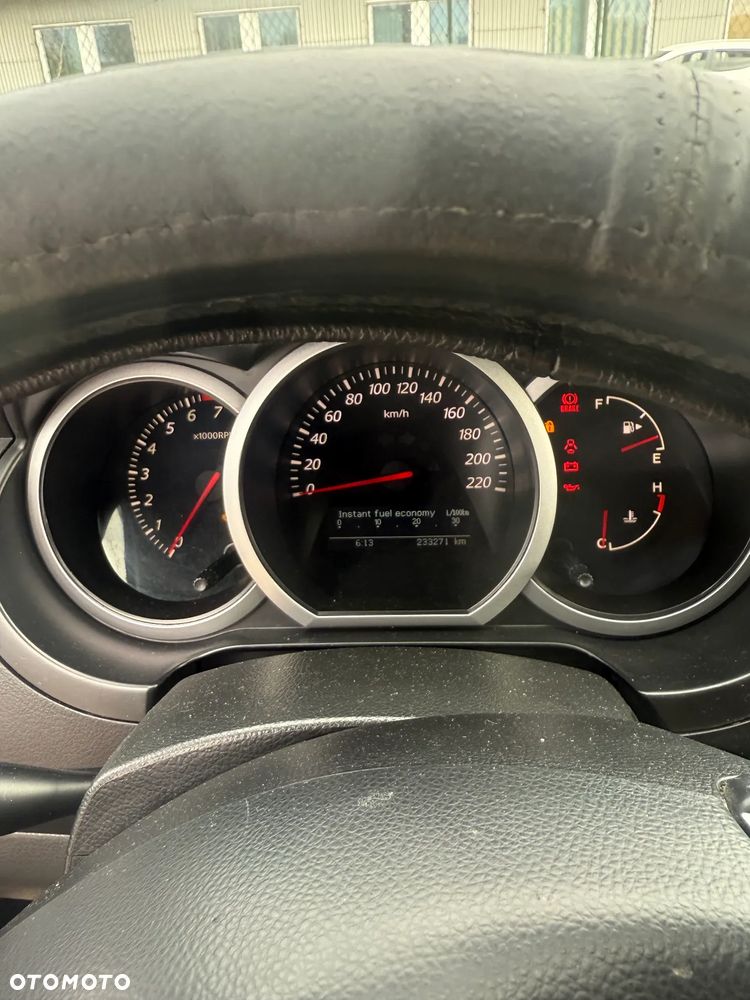 Suzuki Grand Vitara 2.4 Elegance EU5 - 4