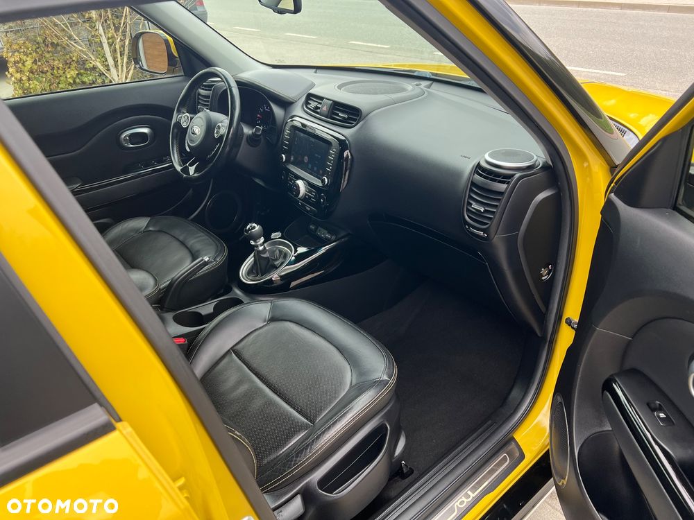 Kia Soul 1.6 CRDI XL - 35