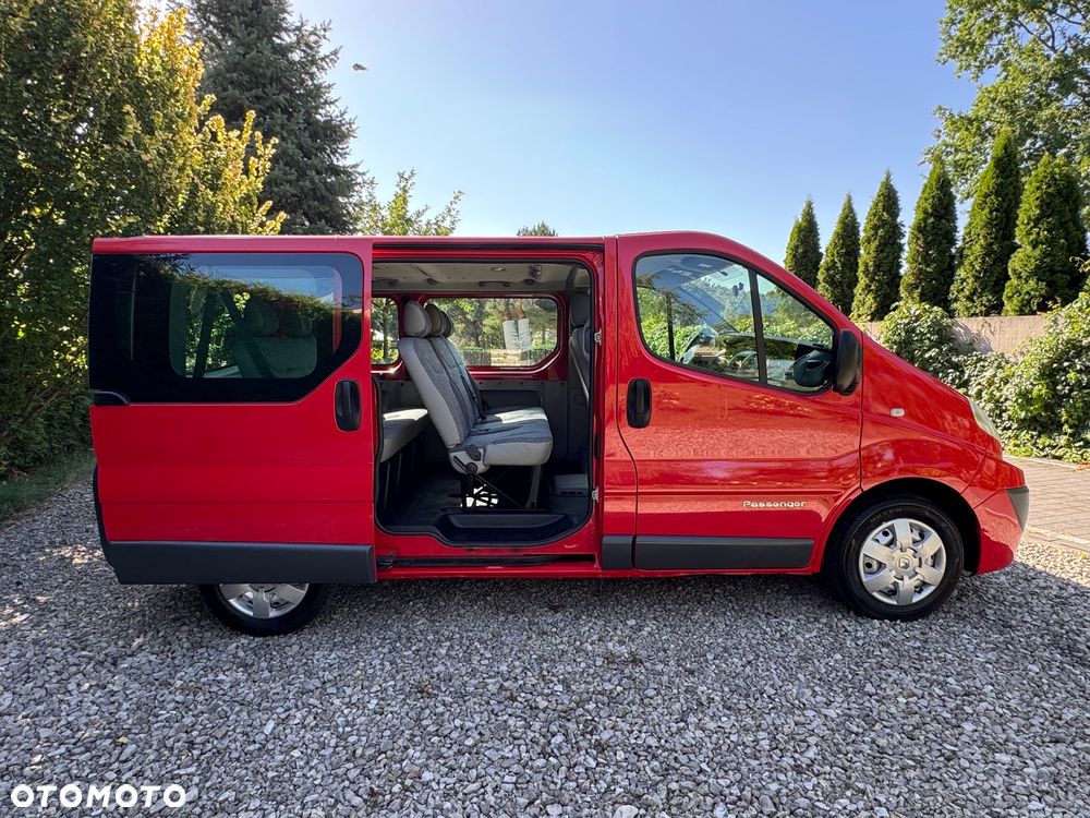 Renault Trafic L1H1 Passenger Lux - 15