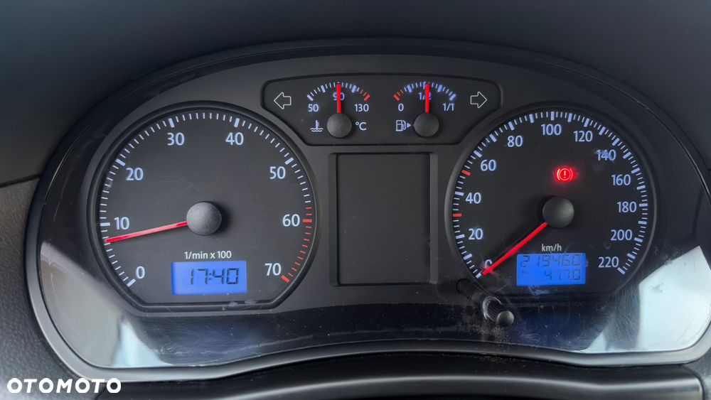 Volkswagen Polo 1.4 16V Comfortline - 13