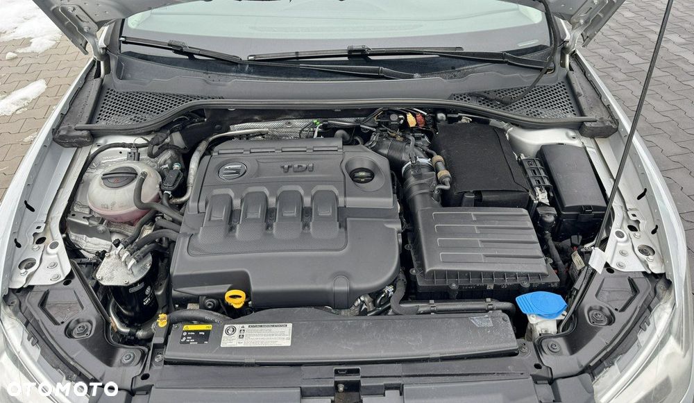 Seat Leon 2.0 TDI DPF Start&Stop DSG FR - 5