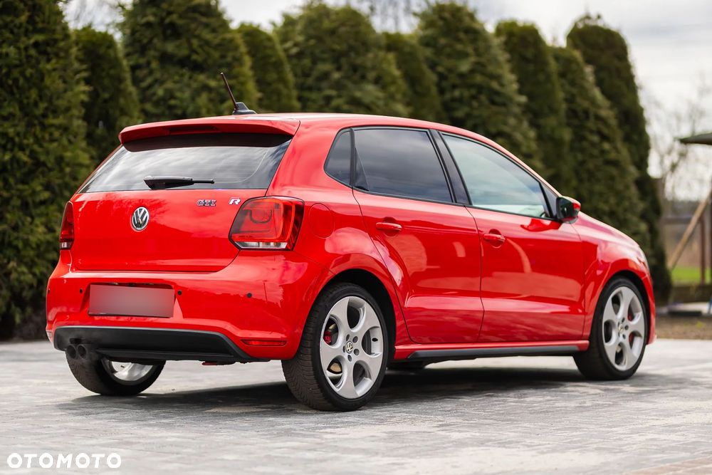 Volkswagen Polo - 3