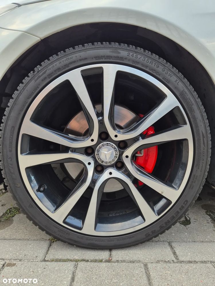 Mercedes-Benz Klasa E 250 CDI DPF Coupe BlueEFFICIENCY Avantgarde - 35