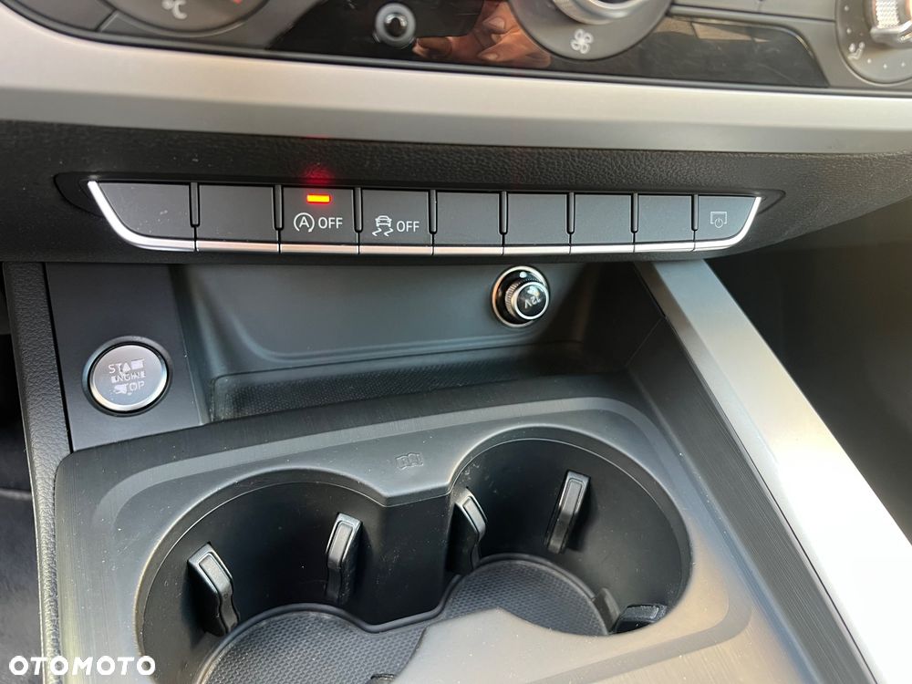 Audi A4 Avant 2.0 TDI DPF Ambiente - 21