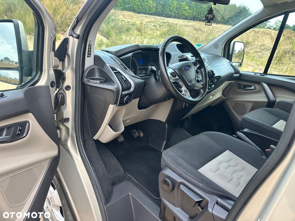 Ford Tourneo Custom 2.0 TDCi L1 Titanium - 9