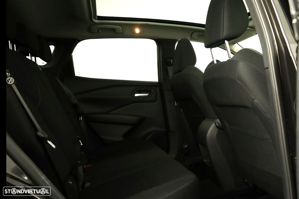 Nissan Qashqai 1.3 DIG-T Acenta Xtronic - 20