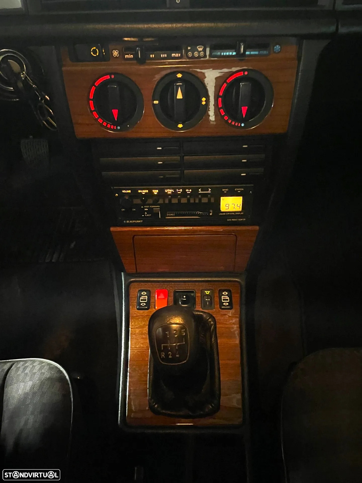 Mercedes-Benz 190 E 2.0 - 9