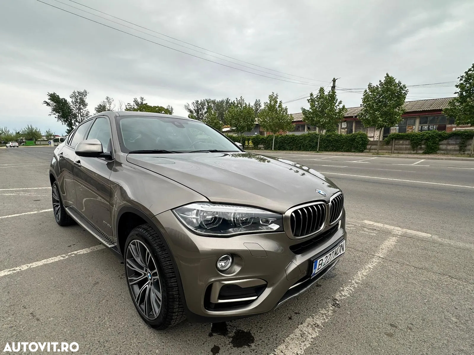 BMW X6 xDrive30d - 13