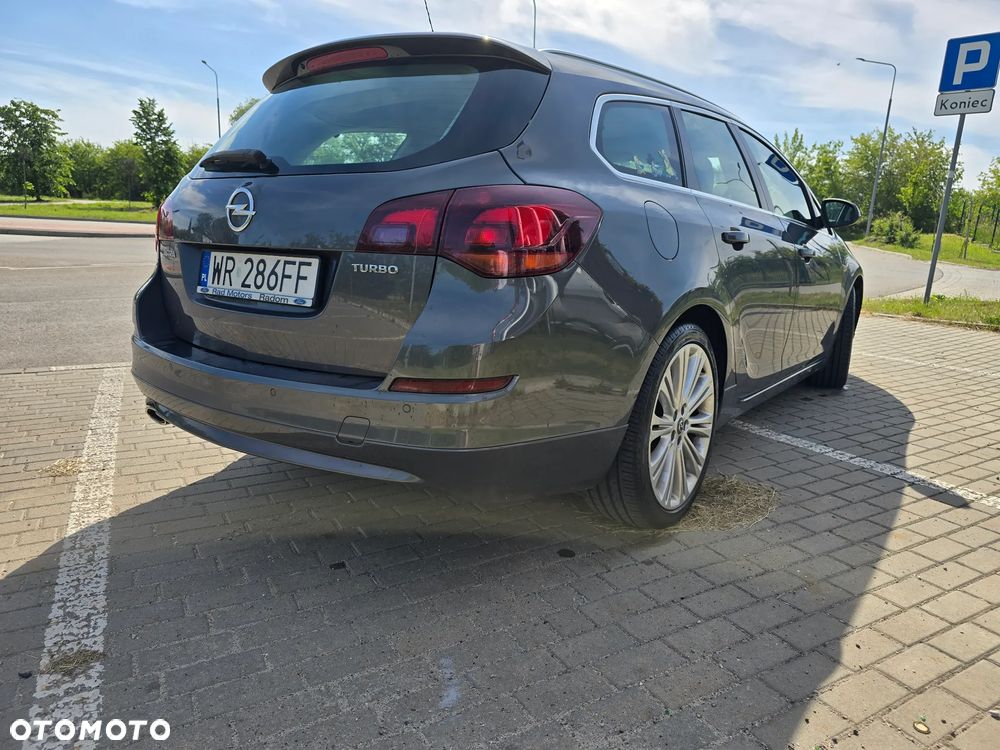Opel Astra 1.4 T Sport - 12