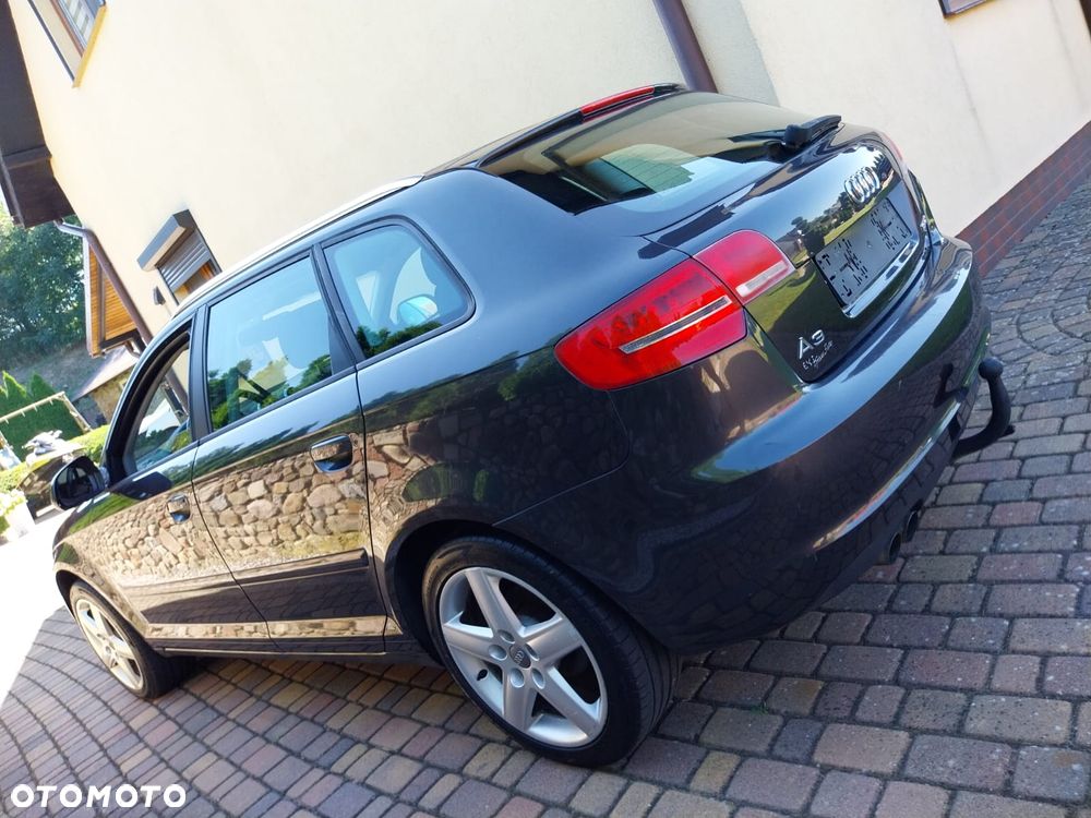 Audi A3 Sportback - 17