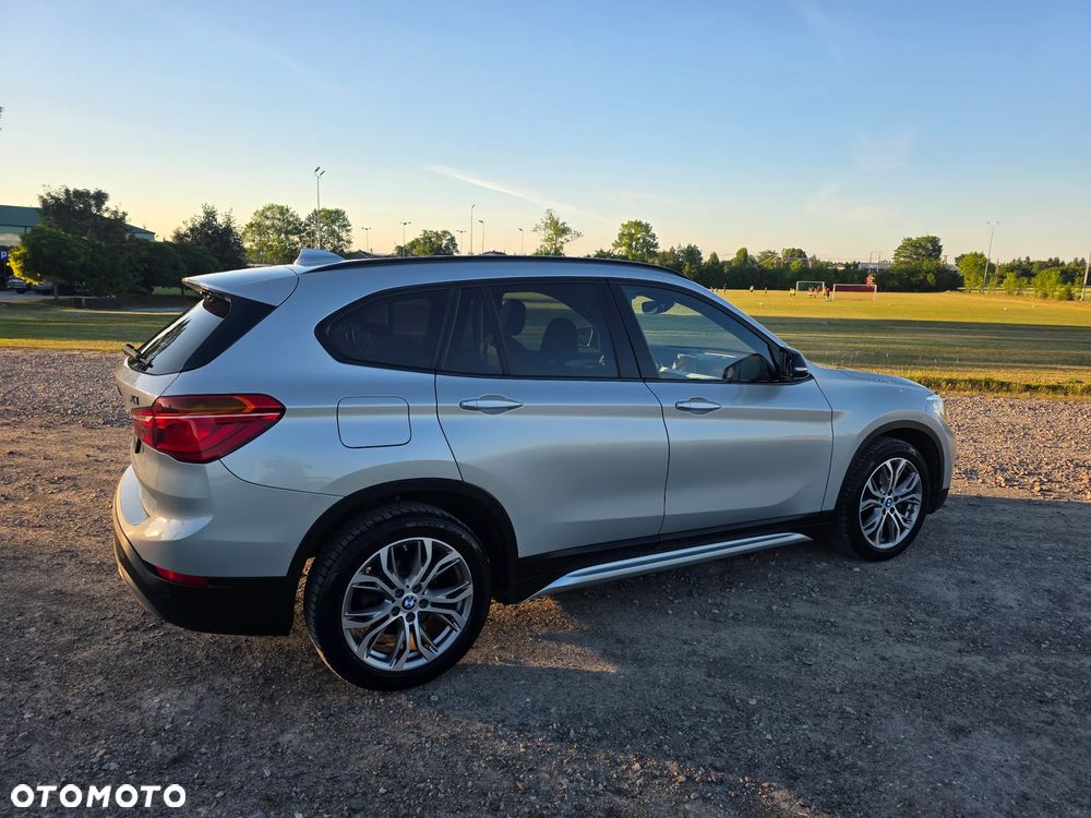 BMW X1 sDrive18d Sport Line sport - 6