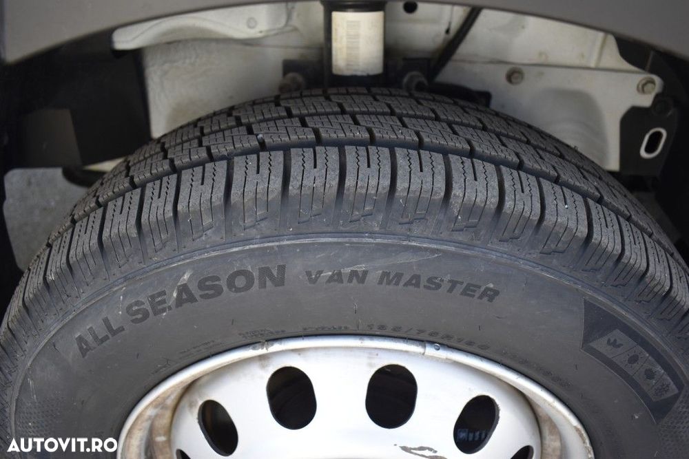 Ford Transit - 24