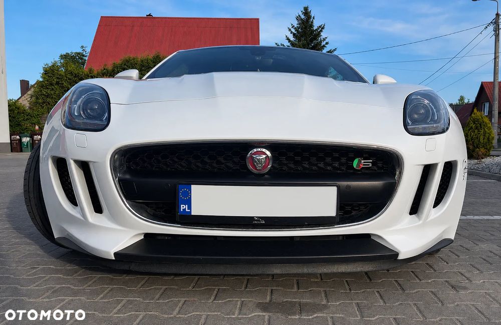 Jaguar F-Type - 7