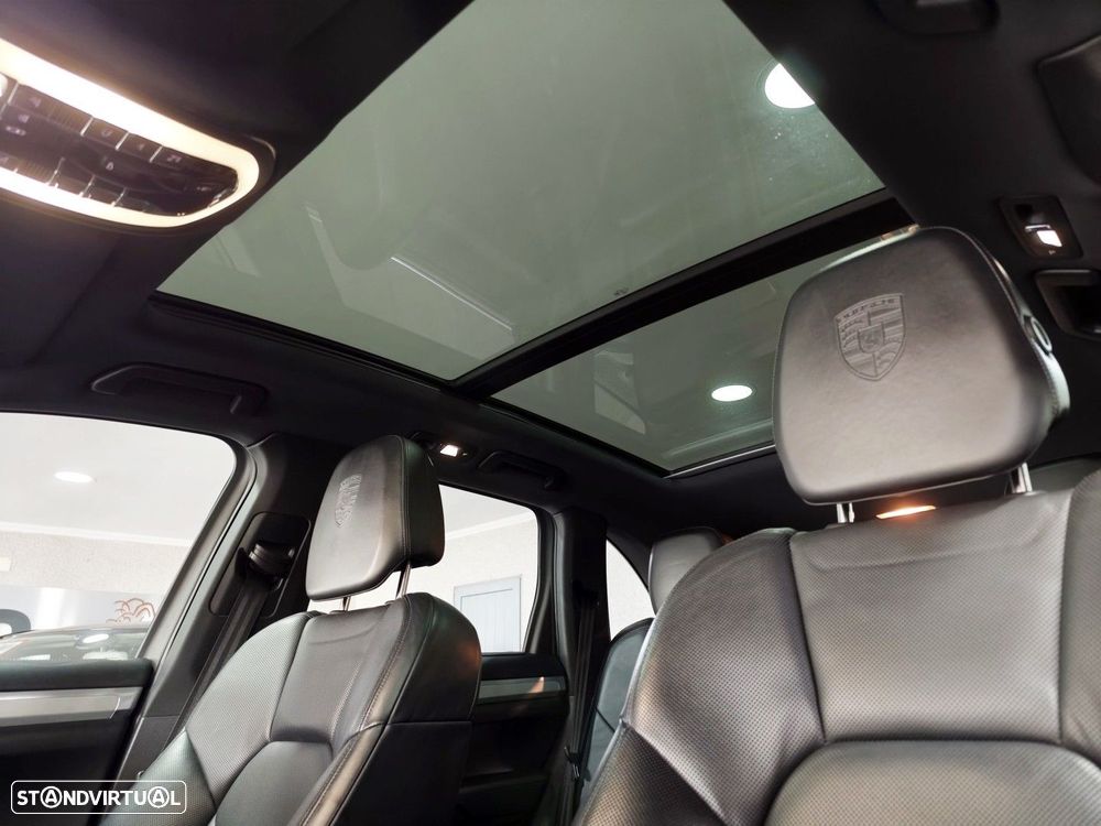 Porsche Cayenne S Hybrid - 39