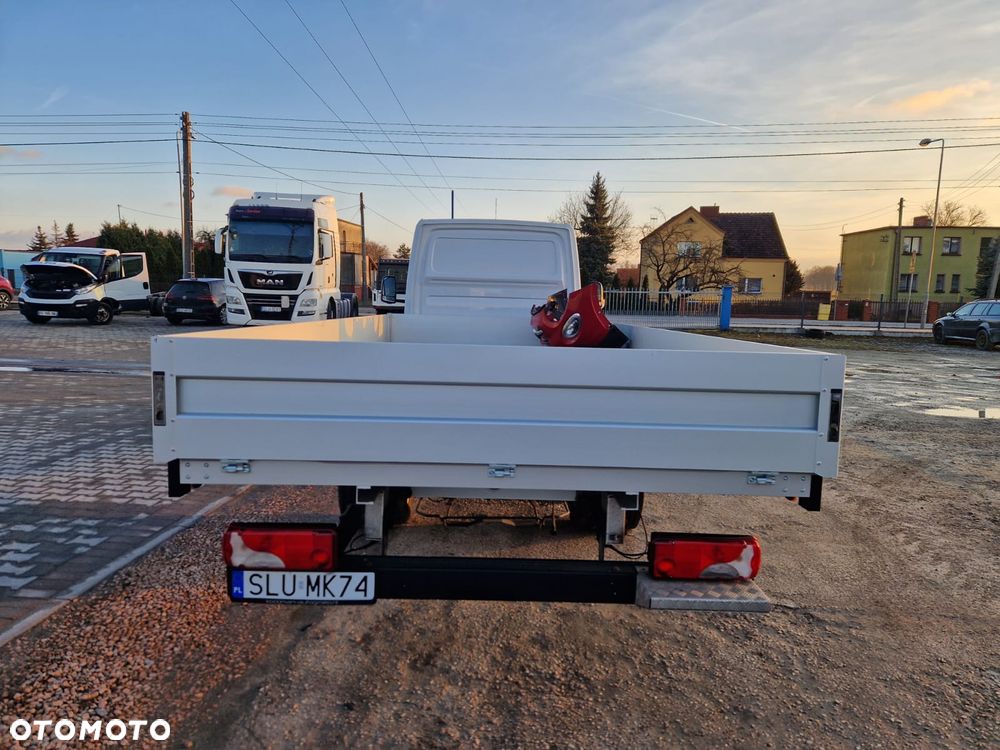 Mercedes-Benz 516 - 11