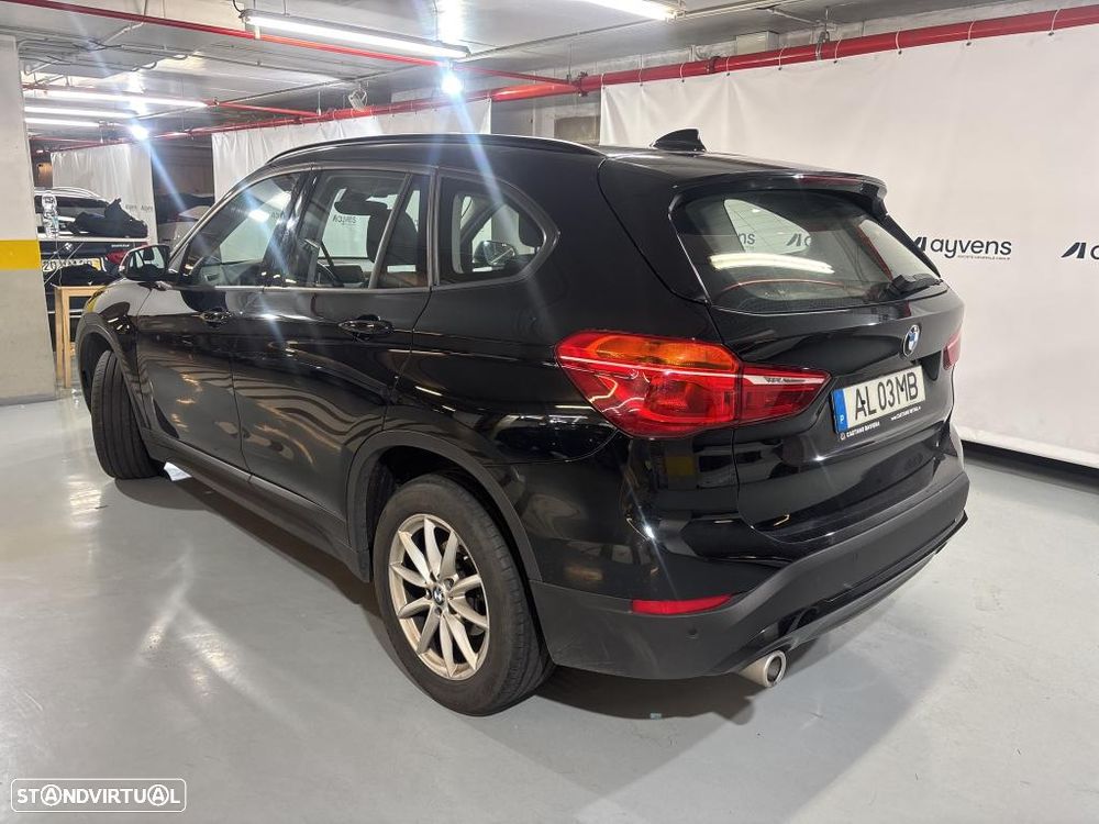 BMW X1 16 d sDrive Advantage - 2