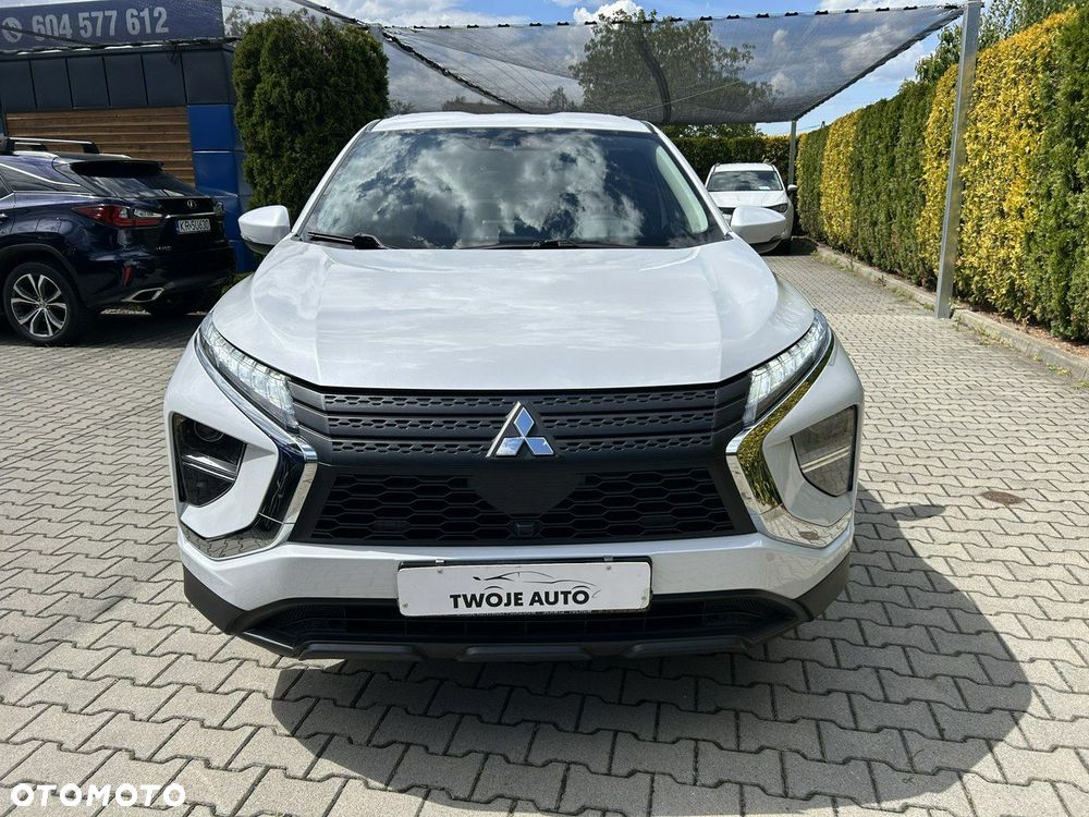 Mitsubishi Eclipse Cross - 11