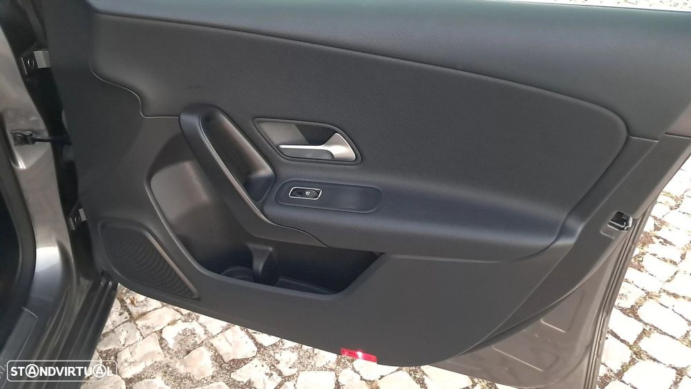 Mercedes-Benz A 180 d Style - 28