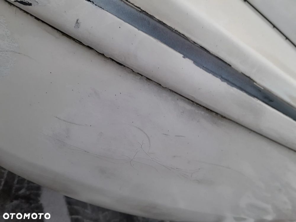 SKODA SUPERB ZDERZAK TYLNY TYŁ KOLOR: LF9E - 9