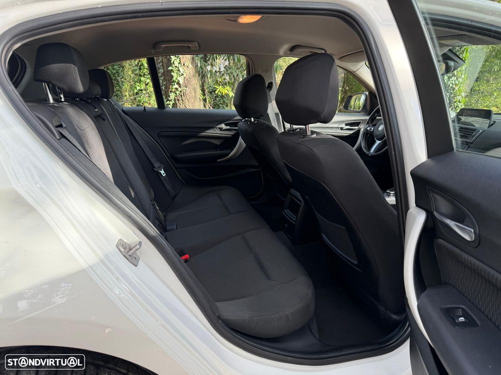 BMW 116 d EDynamics Line Sport - 29