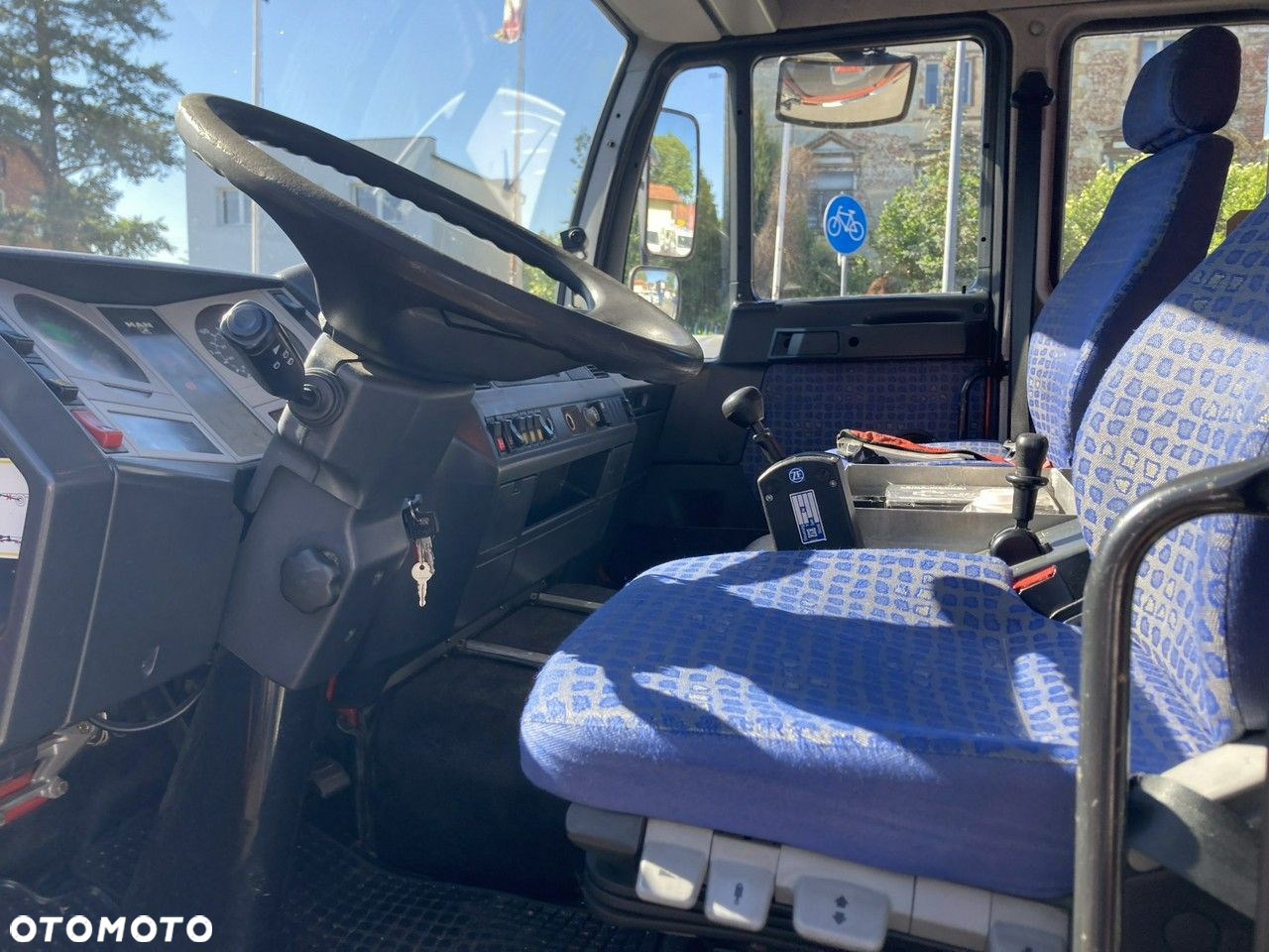 MAN L 2000 - 13