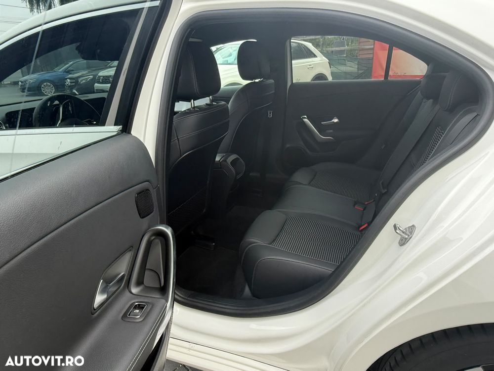 Mercedes-Benz A 180 d Sedan 7G-DCT Progressive - 8