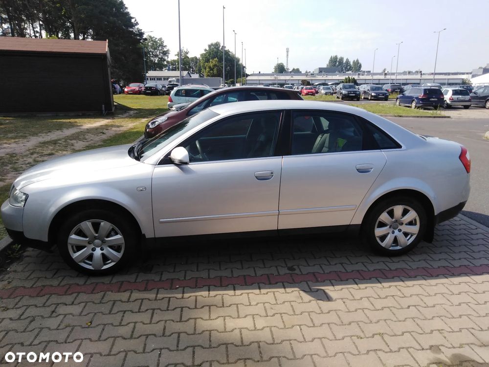 Audi A4 Limousine 2 - 1