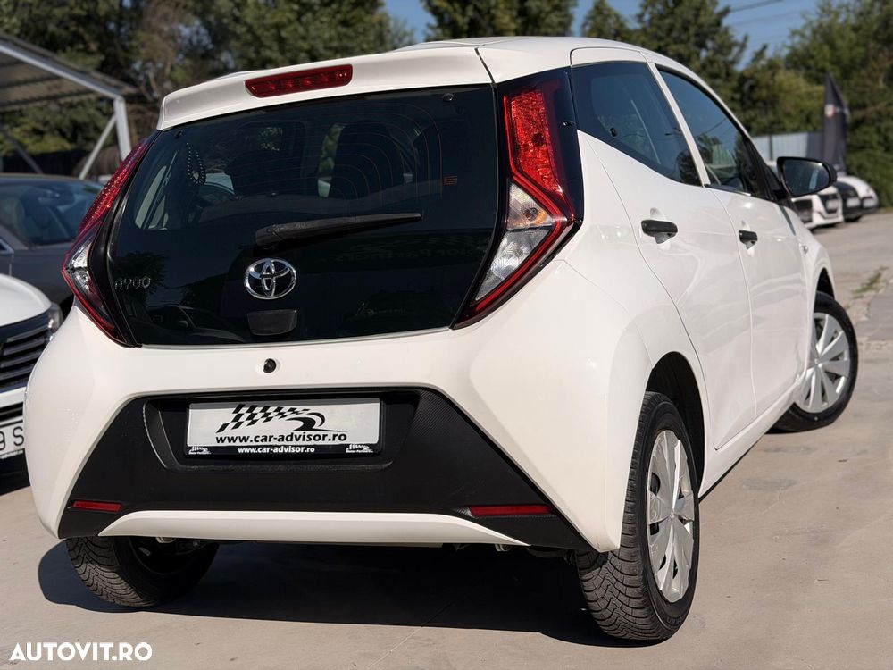 Toyota Aygo 1.0 VVY-I 5 usi X-connect - 13