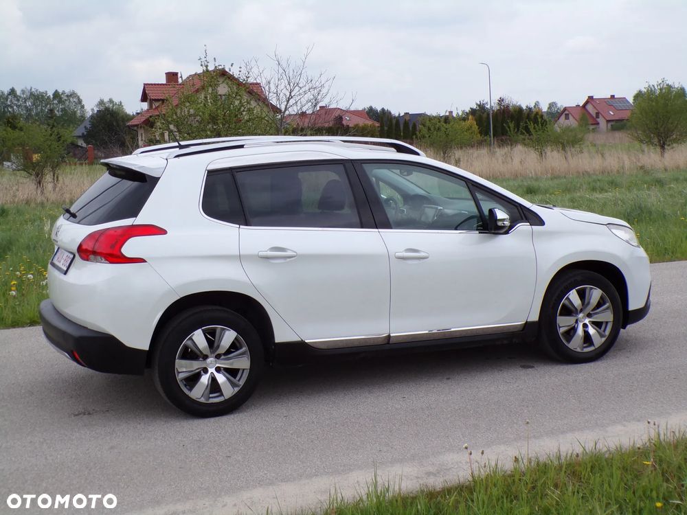 Peugeot 2008 PureTech 82 Style - 10