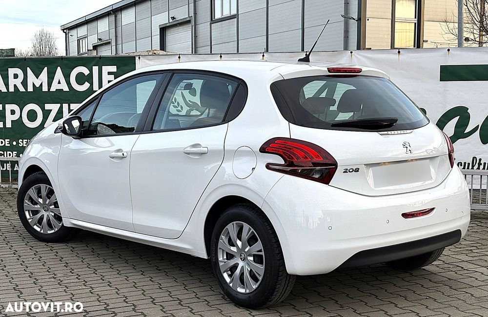 Peugeot 208 PureTech 82 Start & Stop Style - 2