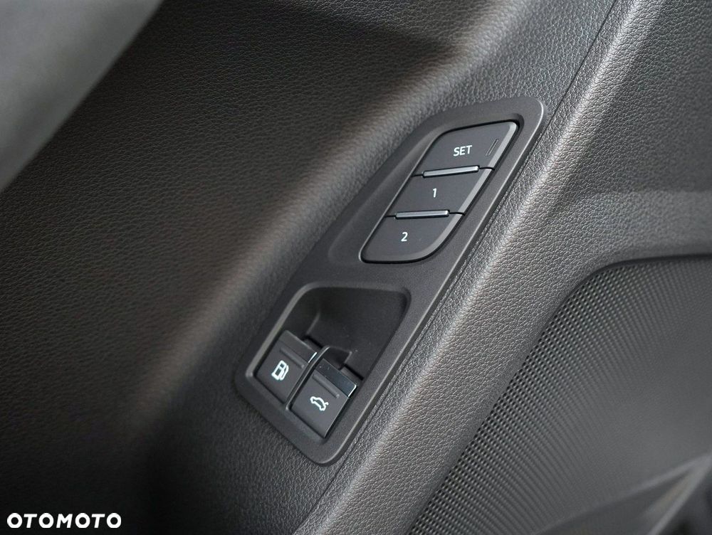 Audi Q3 Sportback - 16