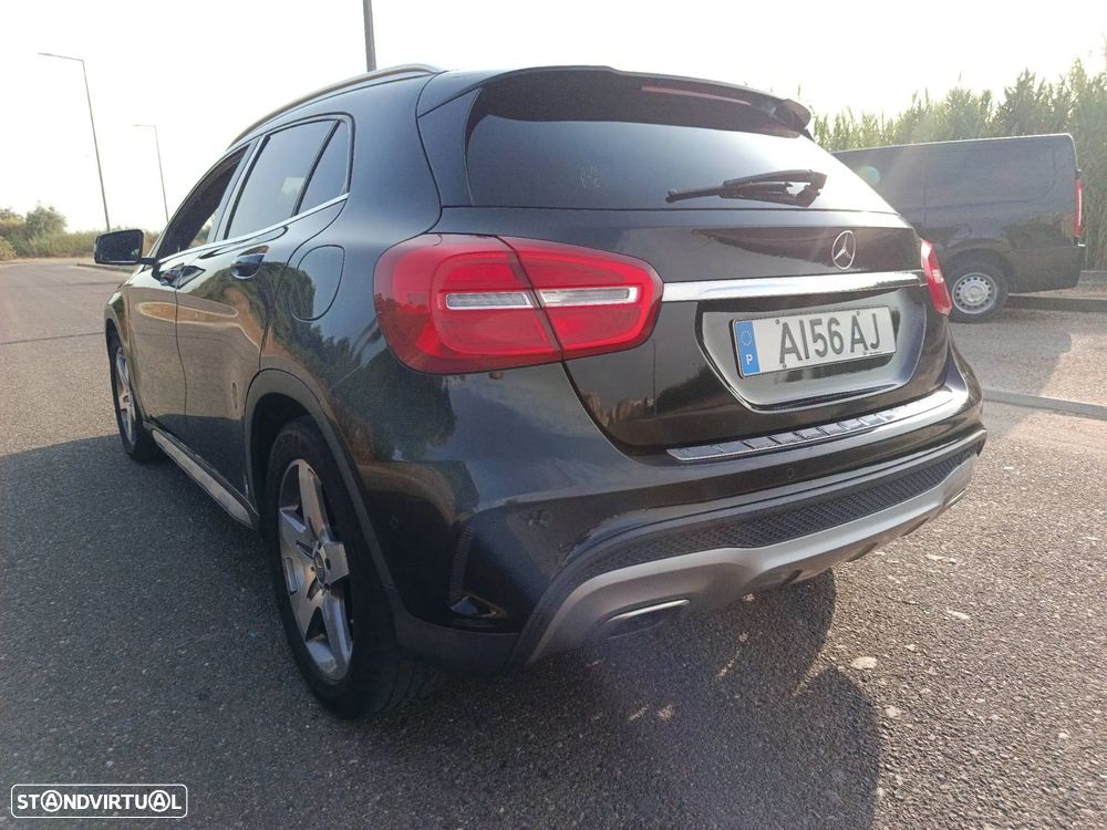 Mercedes-Benz GLA 200 d AMG Line - 5