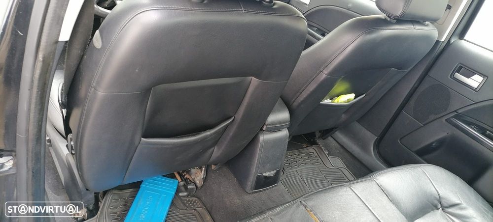 Ford Mondeo - 11