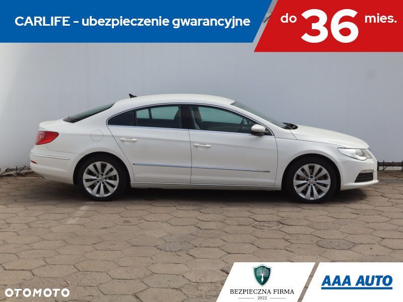Volkswagen Passat CC - 8
