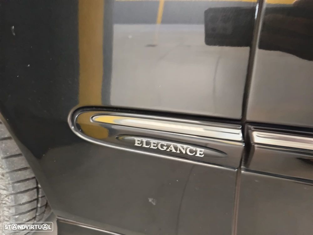 Mercedes-Benz 200 - 8