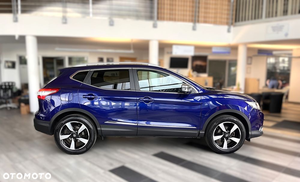 Nissan Qashqai 1.2 DIG-T N-Connecta EU6 - 6
