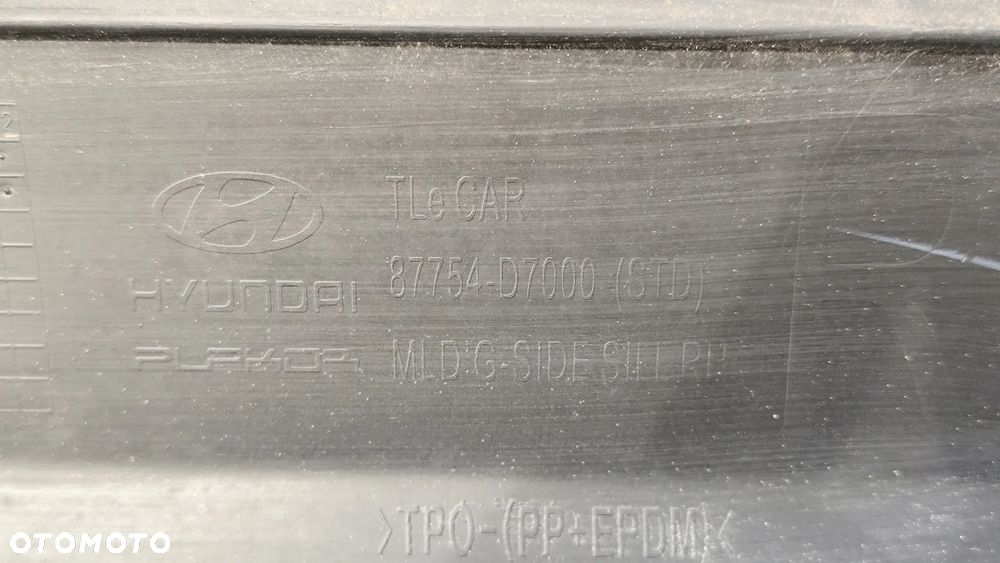 PRÓG PRAWY LISTWA PROGOWA PRAWA HYUNDAI TUCSON III 2015- 87754D7000 - 12