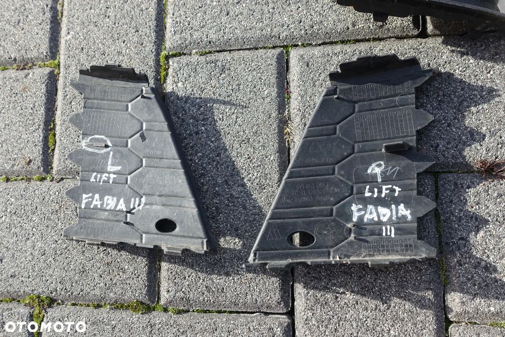 KRATKA ZDERZAKA LEWA PRAWA ŚRODKOWA FABIA II III LIFT IV RS - 7