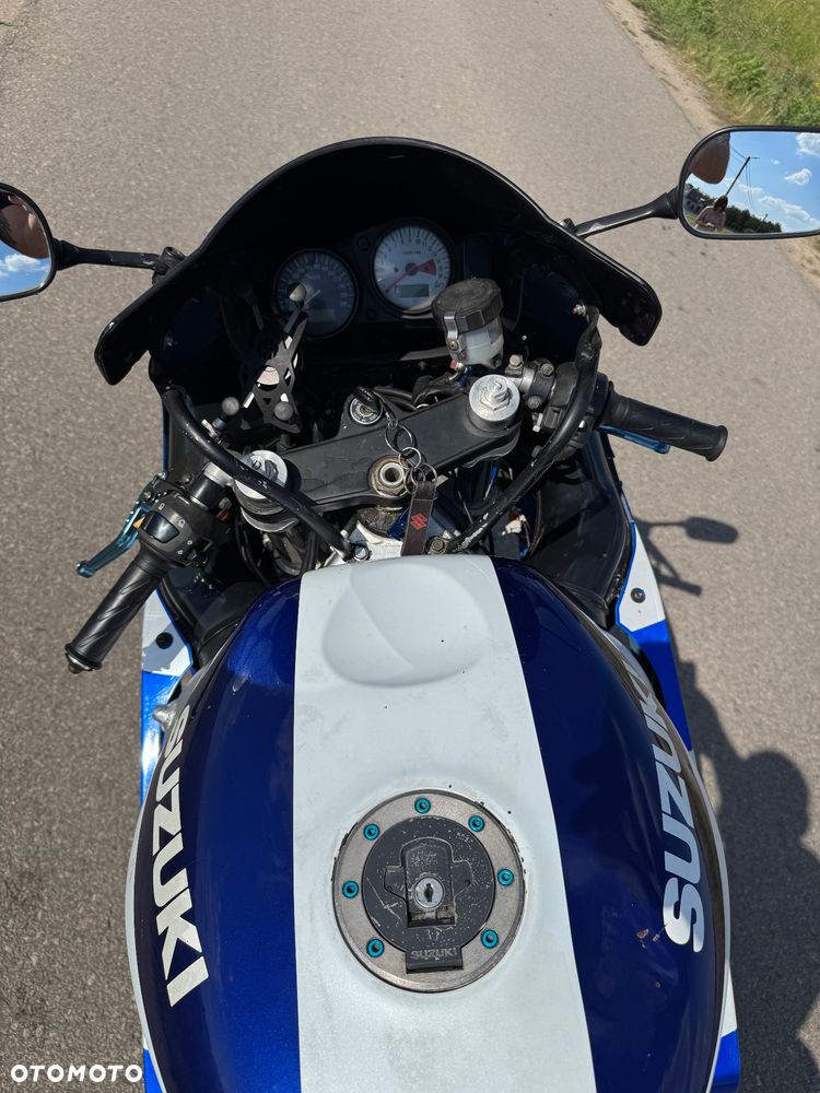 Suzuki GSX-R - 7