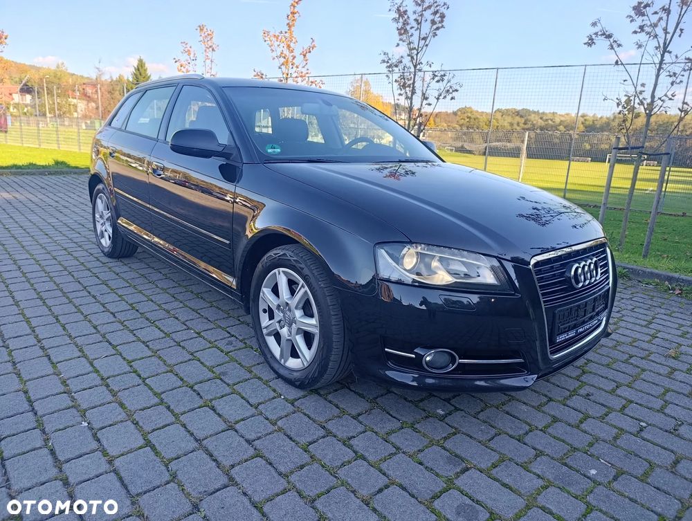 Audi A3 Sportback 1.6 TDI Attraction - 5