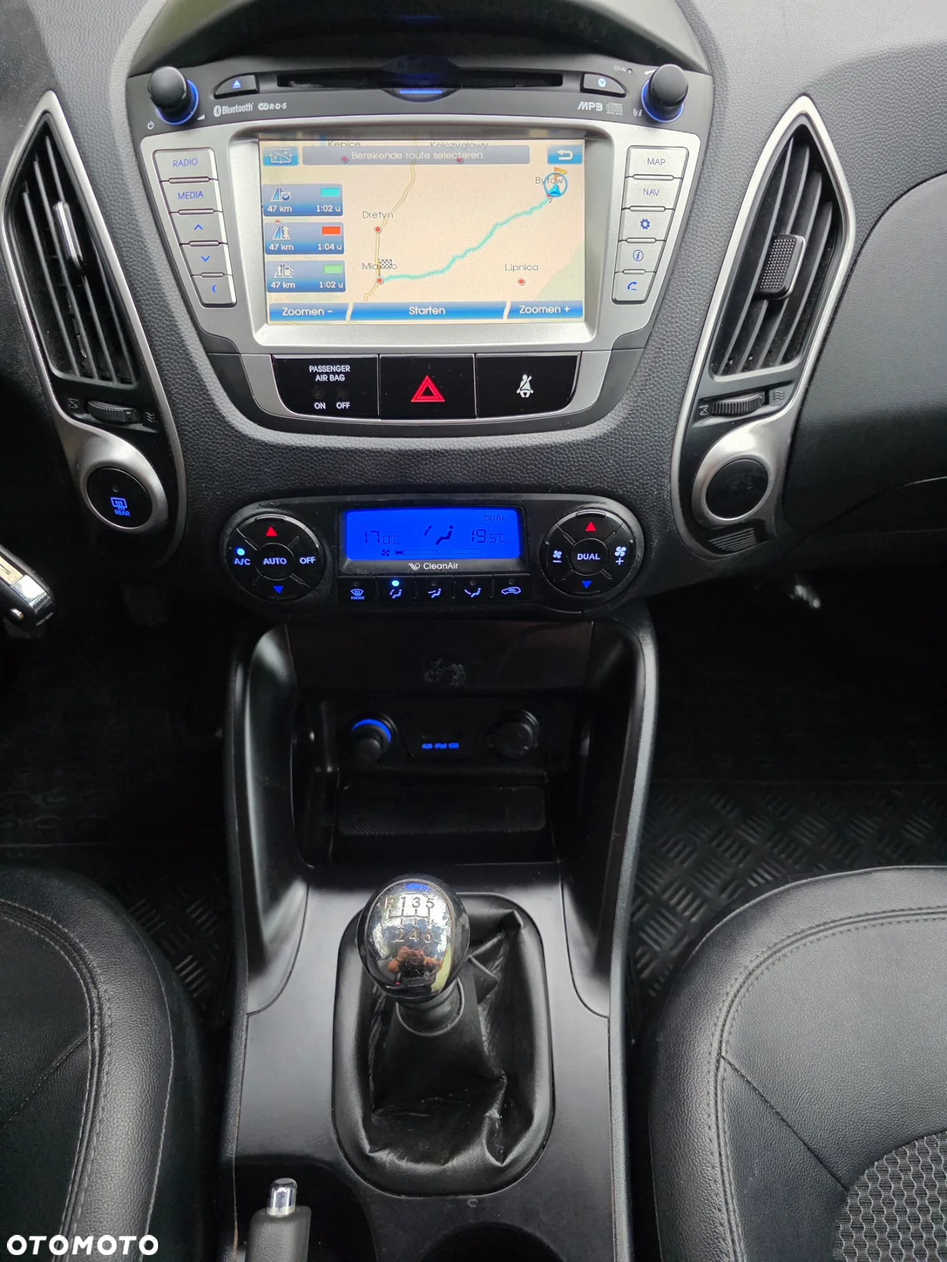 Hyundai ix35 1.6 2WD UEFA EURO 2012 Edition - 38