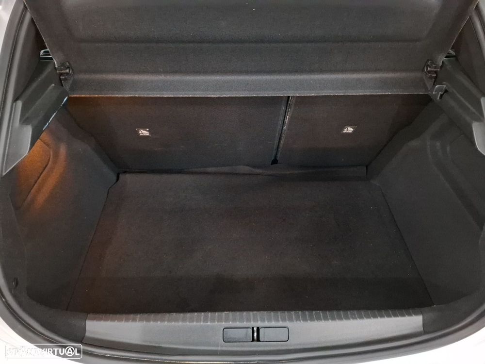 Opel Corsa 1.2 T Edition - 24