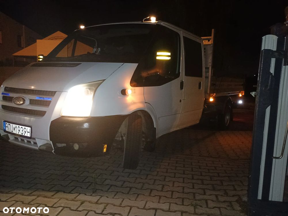 Ford Tranzit - 13