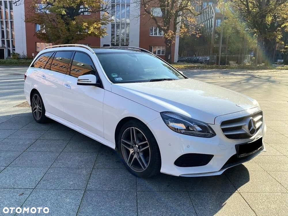 Mercedes-Benz E-Class 2013 photo 2