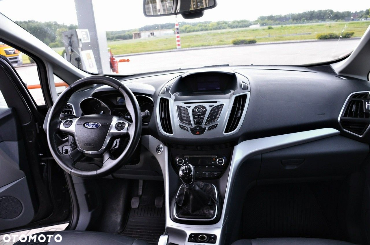 Ford Grand C-MAX - 28