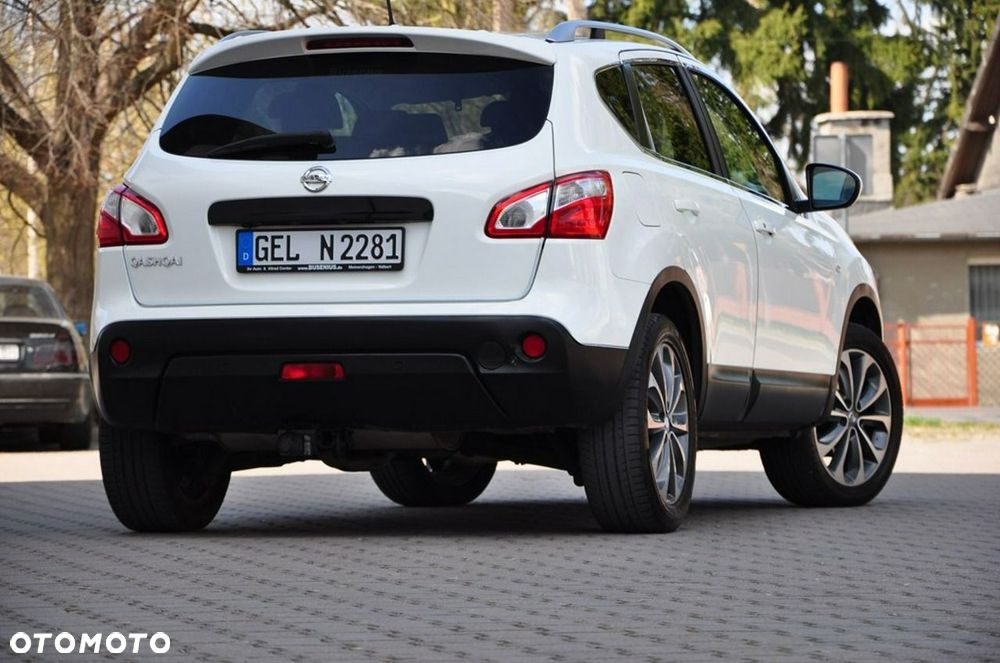 Nissan Qashqai - 12