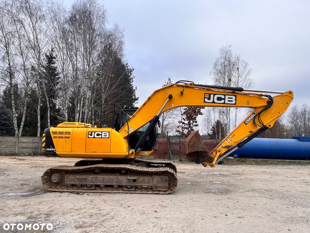 JCB JS220 - 12